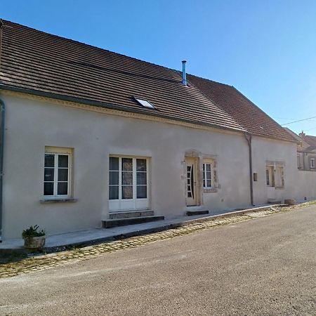 Chambres Chez L Habitant Frasne-les-Meulieres Zewnętrze zdjęcie